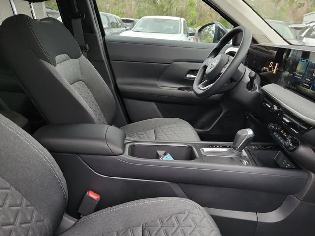 New 2026 Nissan Kicks SV w/ SV Premium Package FWD image 31