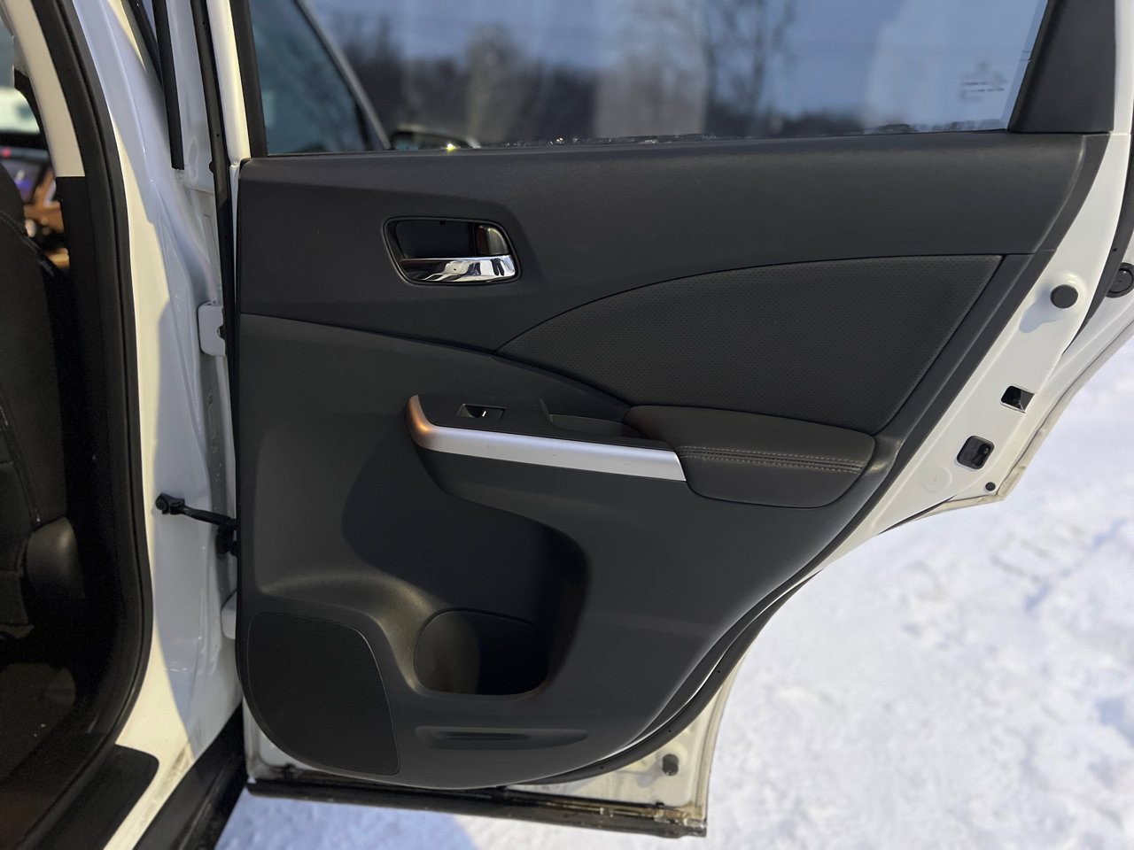 Used 2016 Honda CR-V Touring image 40