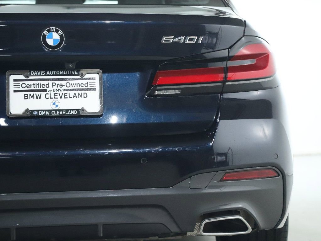 Certified 2022 BMW 540i xDrive w/ M Sport Package image 46