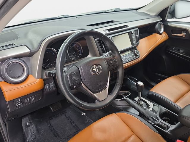 Used 2016 Toyota RAV4 Limited AWD/4WD image 16