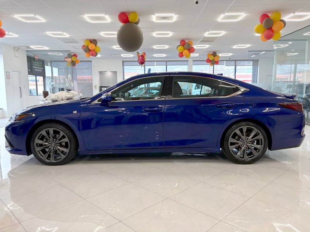 Used 2020 Lexus ES 350 F Sport w/ Accessory Package FWD image 4