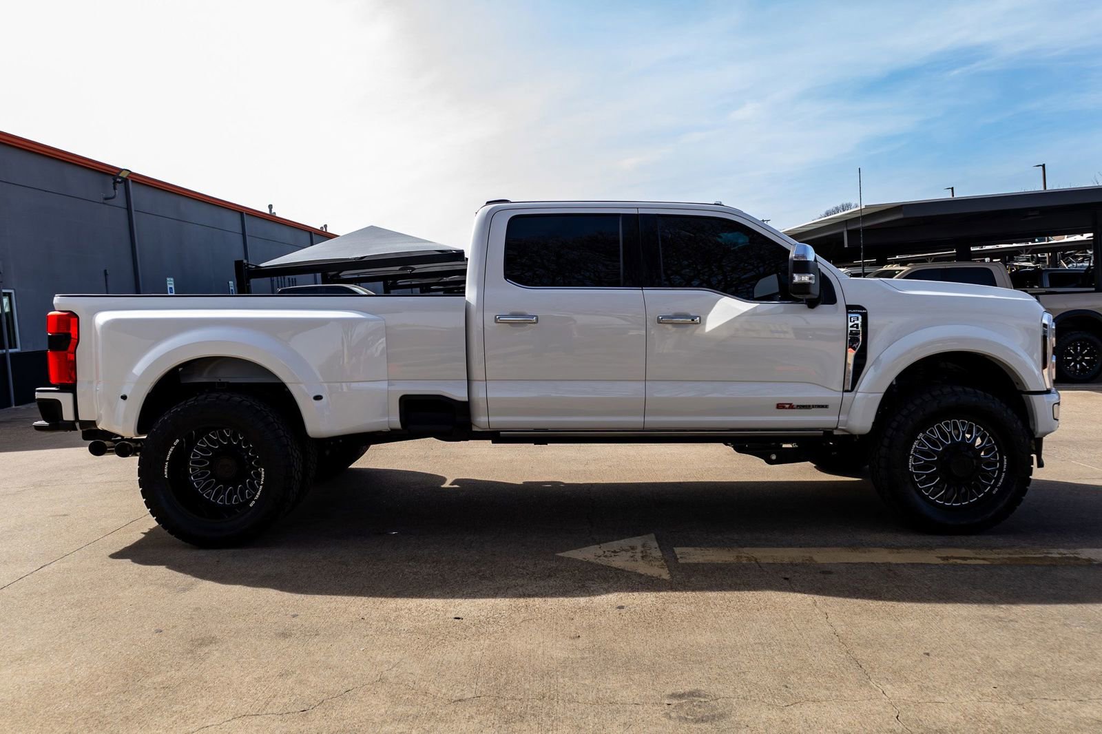 Used 2025 Ford F450 Platinum w/ Platinum Plus Package image 11