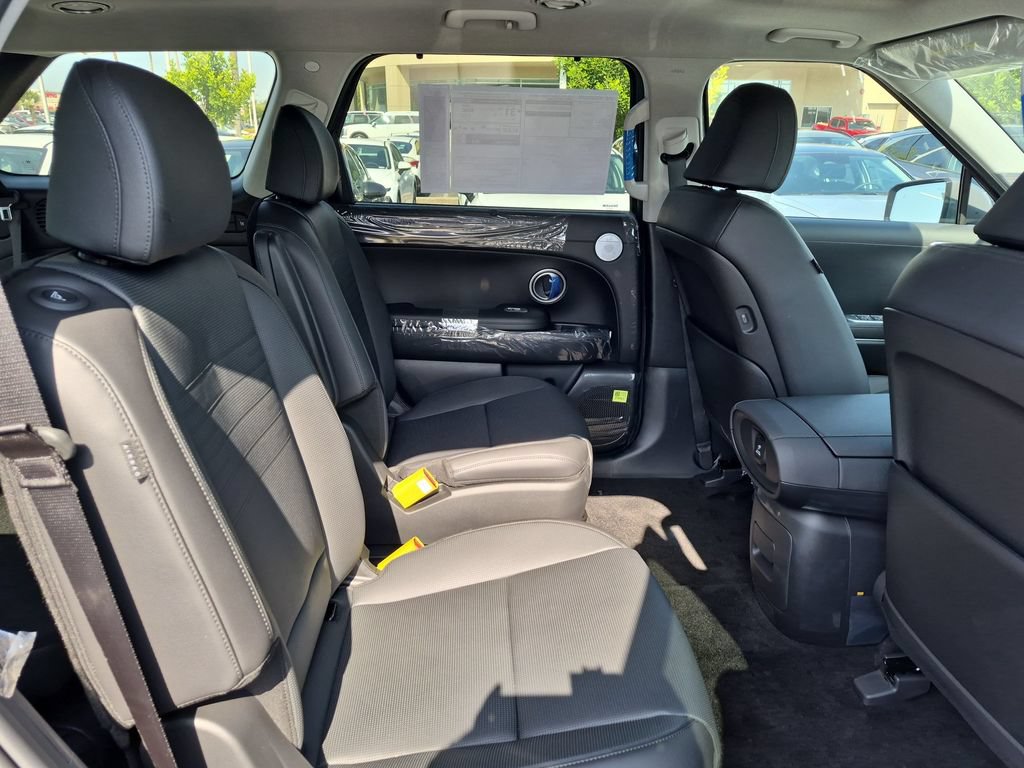 New 2027 Hyundai Palisade Limited FWD image 31
