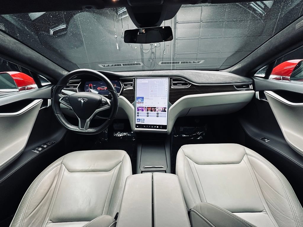 Used 2015 Tesla Model S 70D AWD/4WD image 19