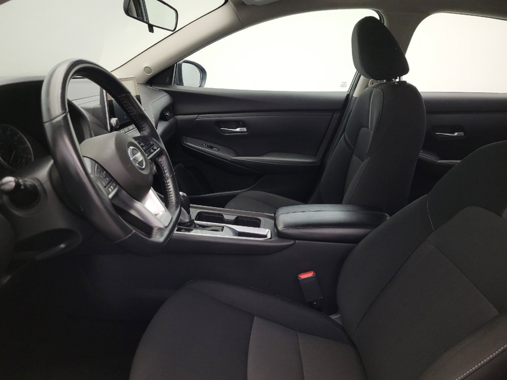 Used 2022 Nissan Sentra SV FWD image 17