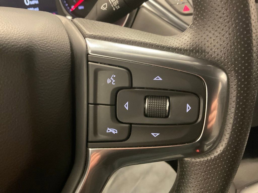 Used 2025 Chevrolet Blazer LT image 16