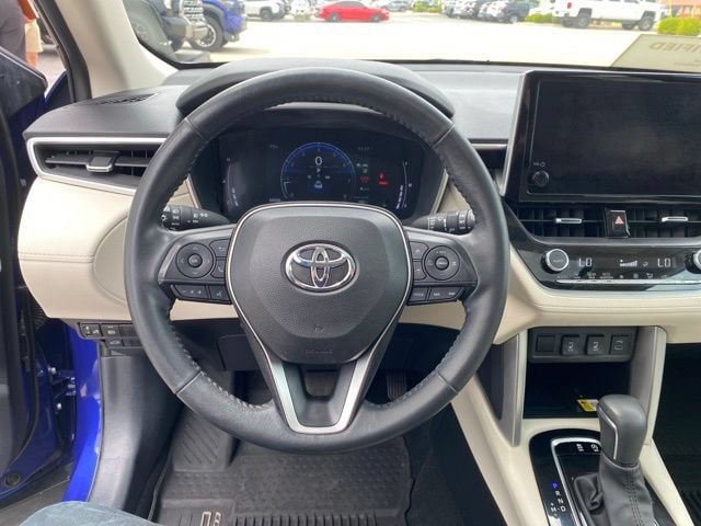 Certified 2023 Toyota Corolla Cross XLE w/ Convenience Package AWD/4WD image 6
