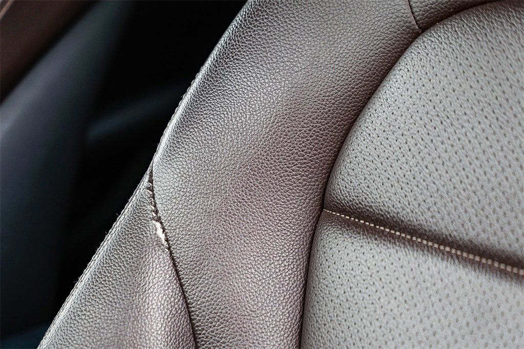 Certified 2018 Mercedes-Benz GLC 300 4MATIC image 24