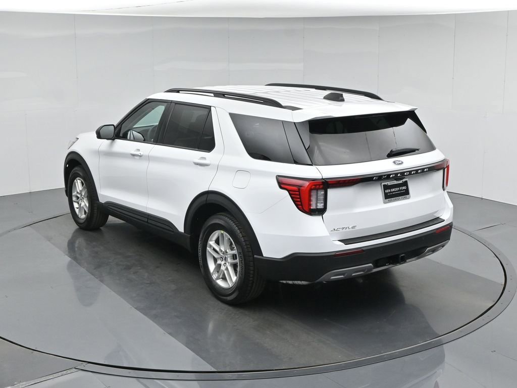 New 2026 Ford Explorer Active RWD image 38