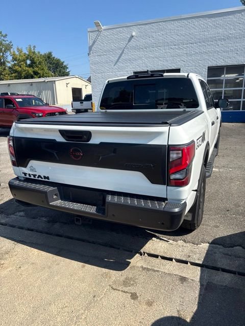 Used 2024 Nissan Titan PRO-4X w/ Pro-4x Convenience Package AWD/4WD image 11