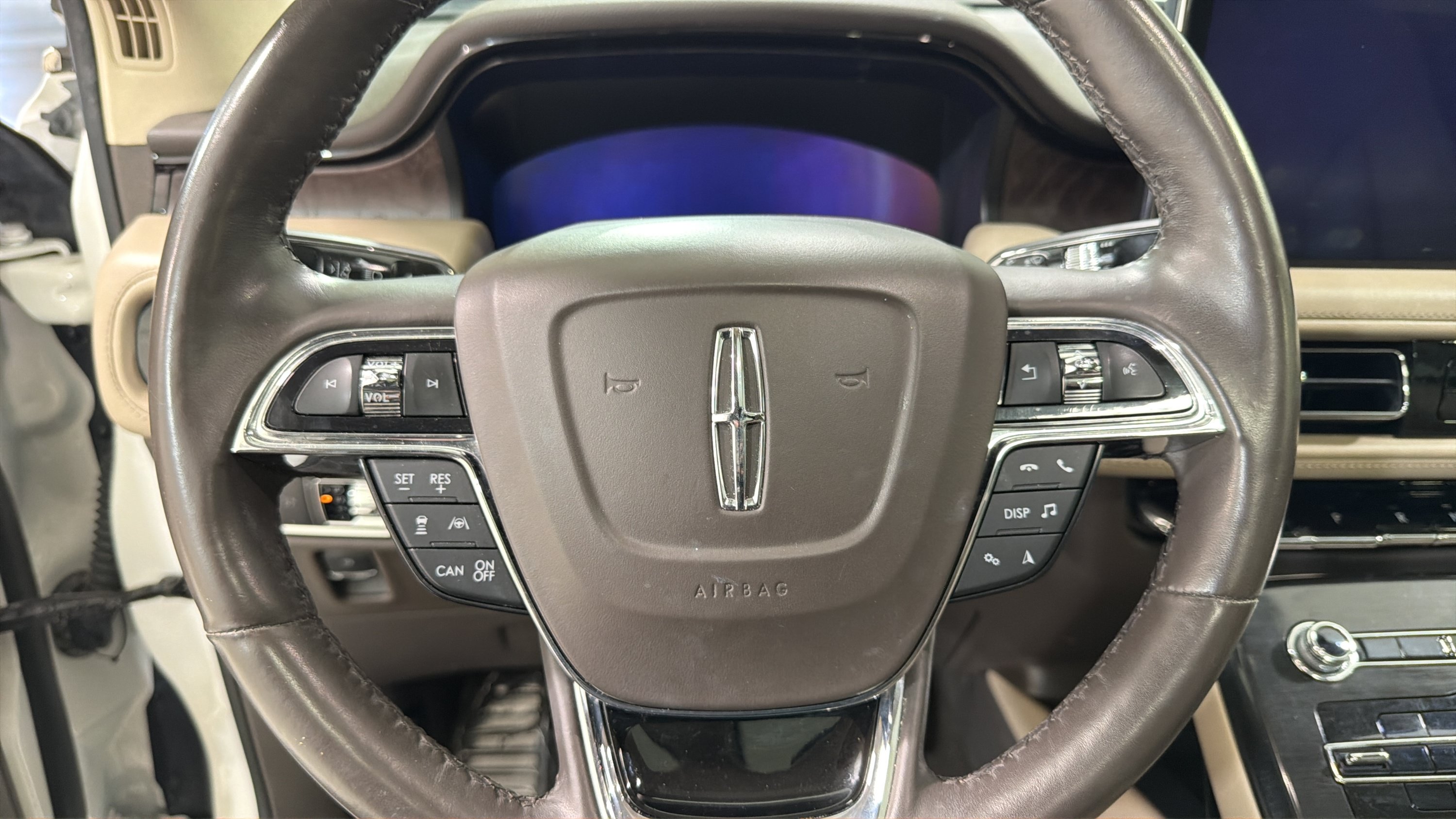 Used 2021 Lincoln Nautilus Reserve w/ Equipment Group 201A FWD image 11