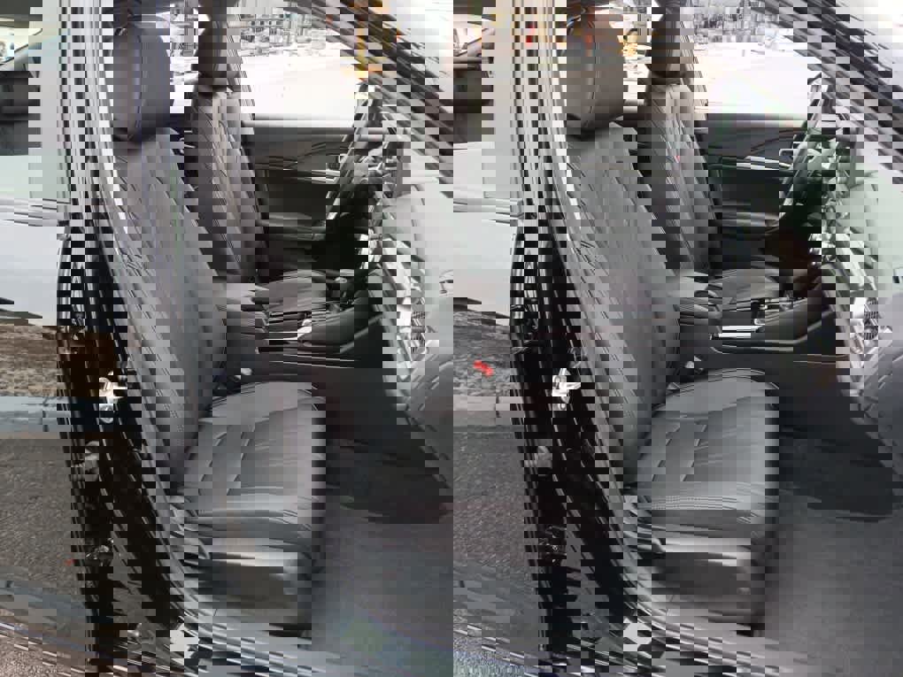 Used 2025 Acura Integra image 10