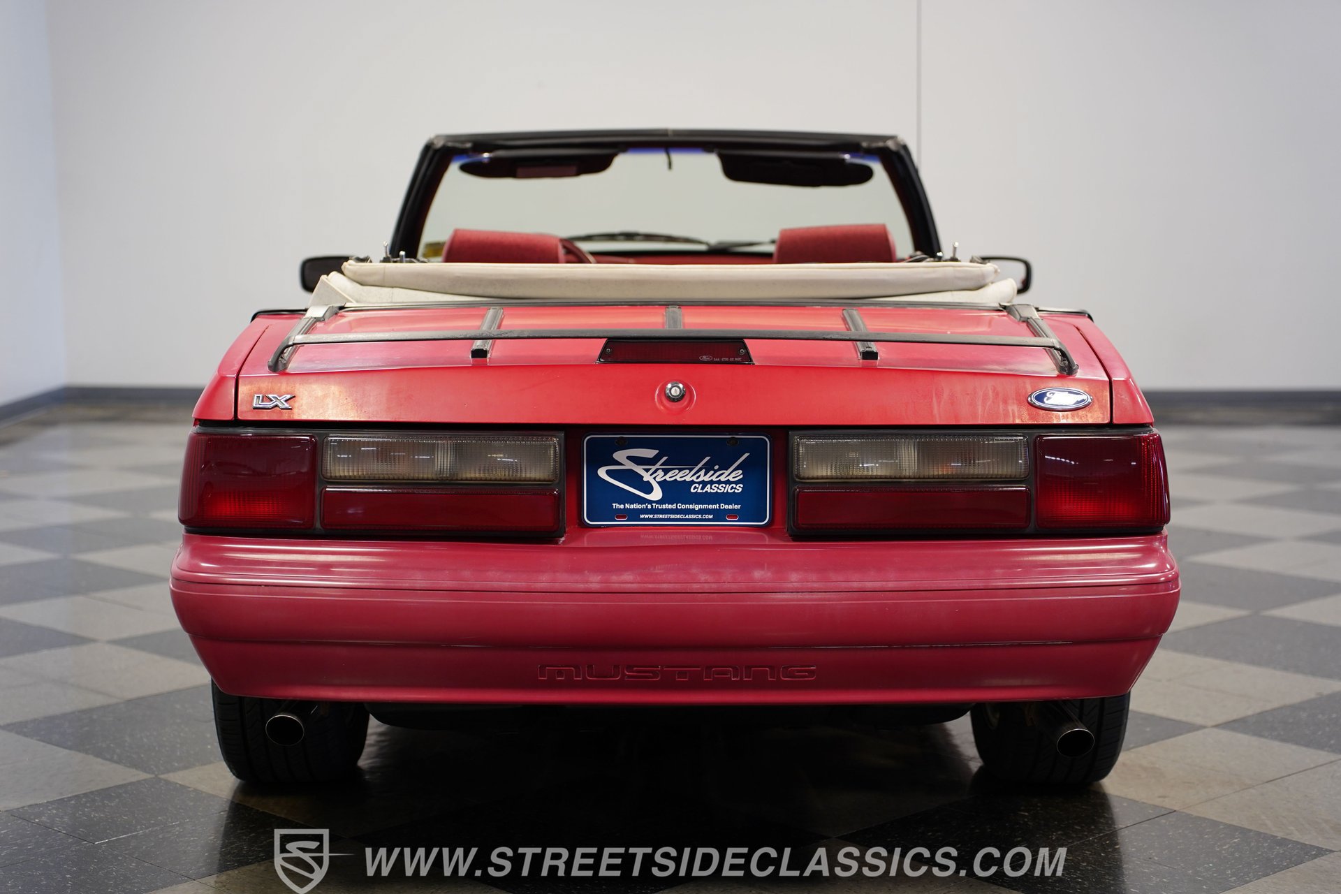 Used 1992 Ford Mustang LX RWD image 26