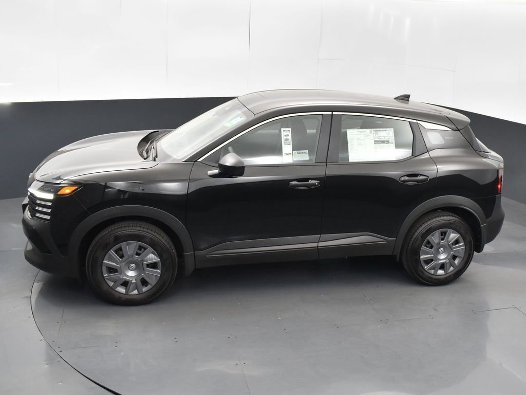 Used 2025 Nissan Kicks S image 44