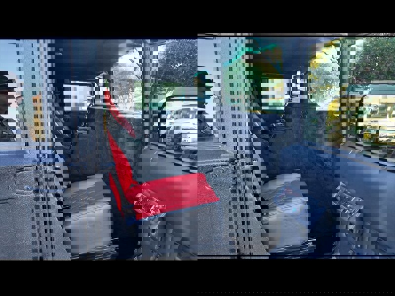 Used 1997 HUMMER H1 4-Door Wagon image 30