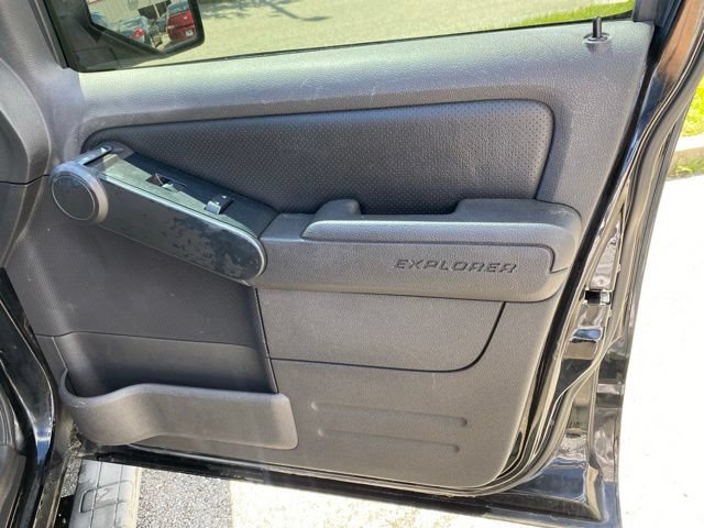 Used 2010 Ford Explorer Sport Trac Limited AWD/4WD image 28