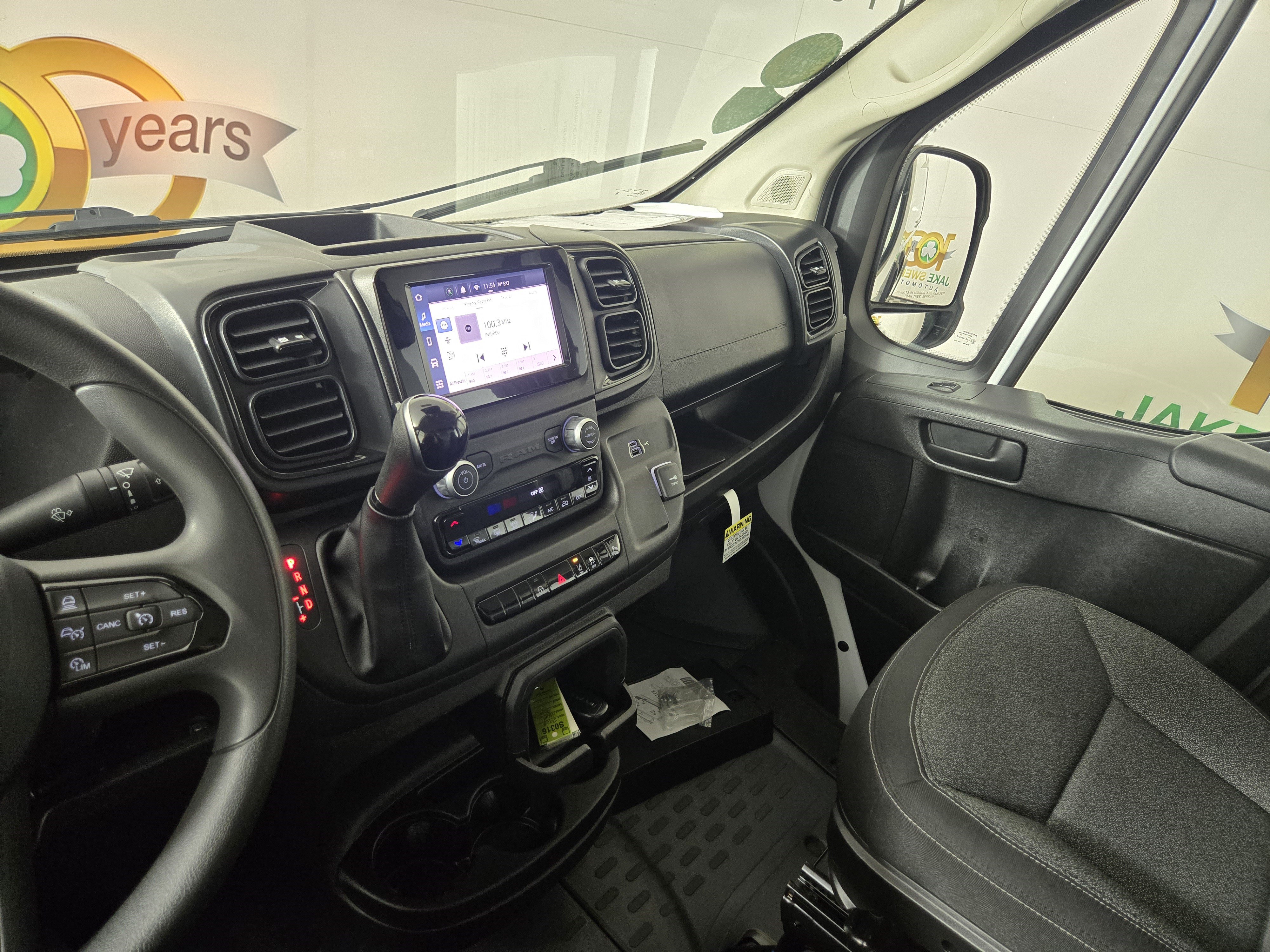 Used 2025 RAM ProMaster 2500 w/ Safety Group FWD image 21