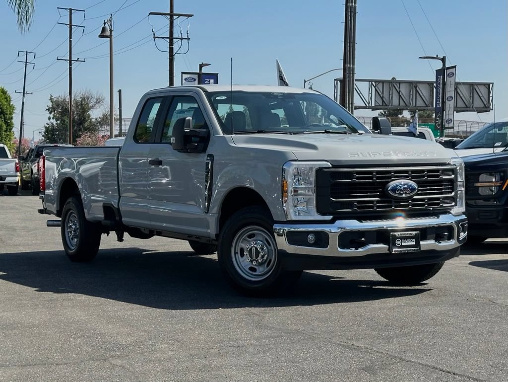 New 2026 Ford F250 XL w/ 360-Degree Camera Package RWD image 3