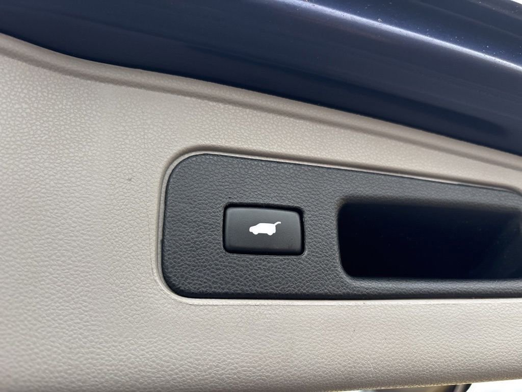 Used 2015 Honda Odyssey EX-L image 11