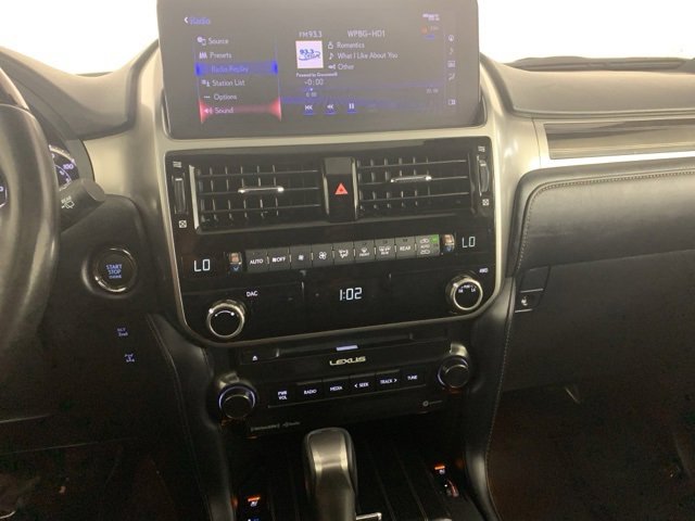 Used 2023 Lexus GX 460 Premium w/ Premium Package image 14