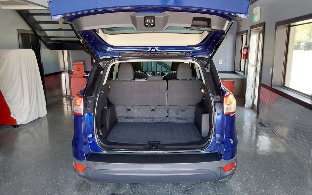 Used 2016 Ford Escape S FWD image 18
