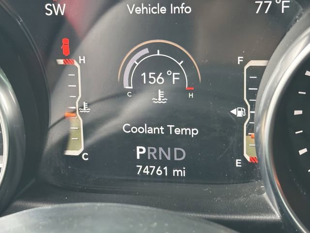 Used 2019 Jeep Wrangler Unlimited Sahara AWD/4WD image 13
