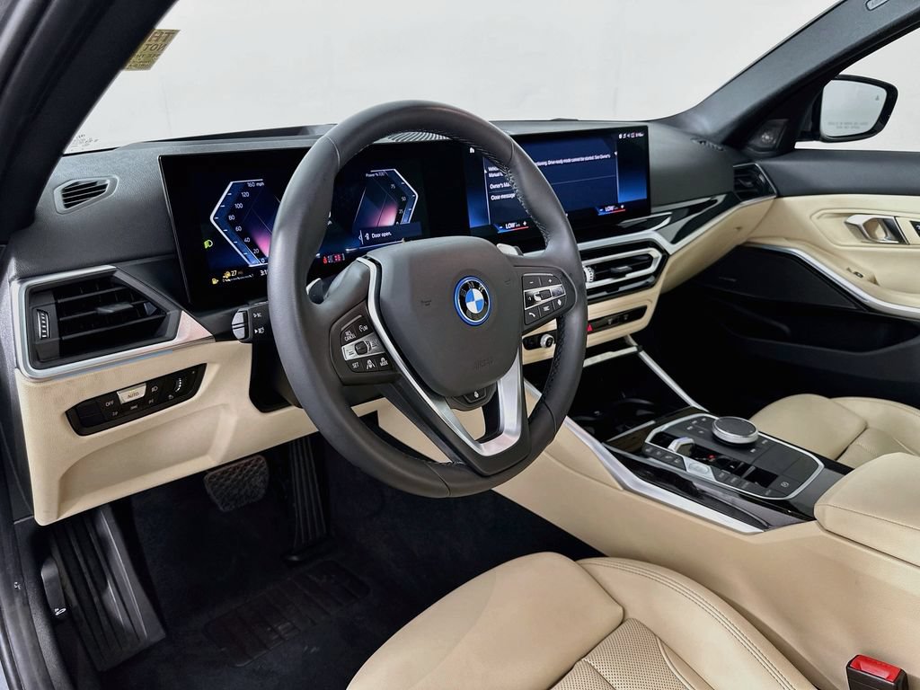 Certified 2024 BMW 330e w/ Premium Package RWD image 9