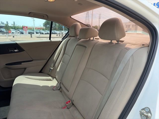 Used 2017 Honda Accord EX image 8