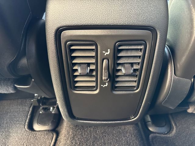 Certified 2024 Dodge Durango SXT image 19