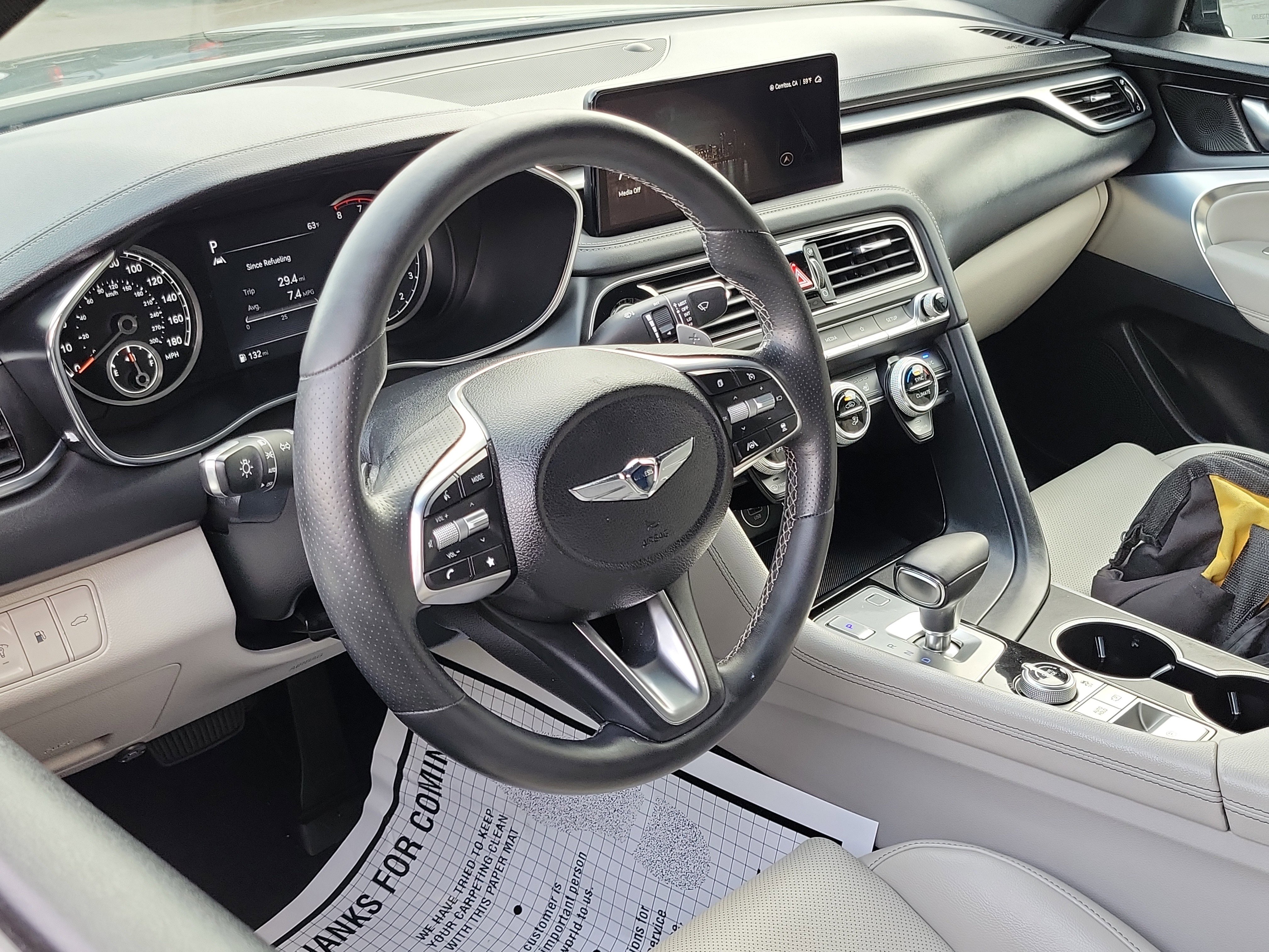 Certified 2023 Genesis G70 2.0T image 7