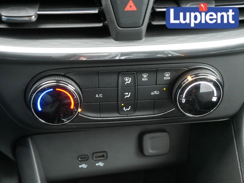 Used 2024 Buick Encore GX Preferred image 20