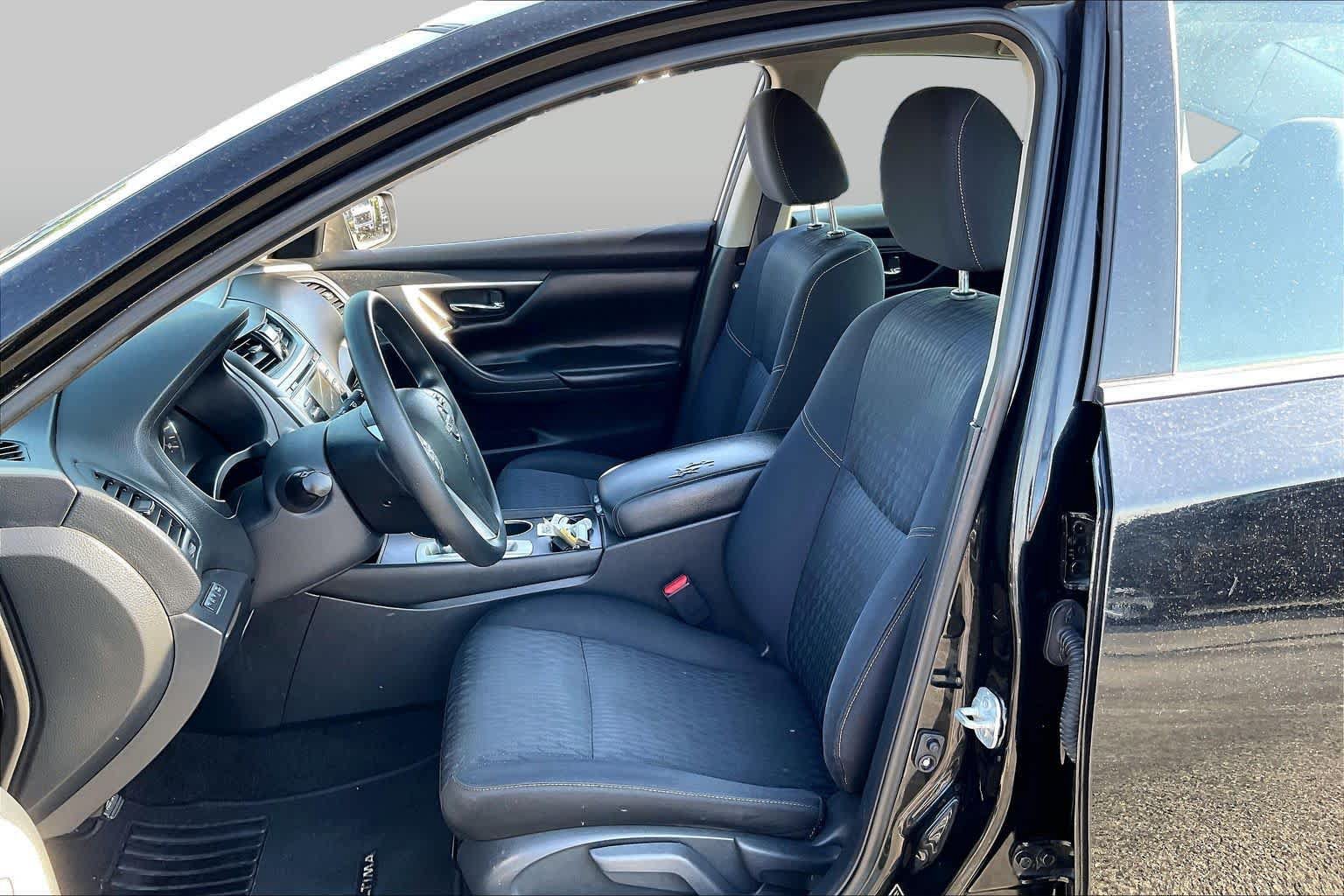 Used 2018 Nissan Altima 2.5 S FWD image 8