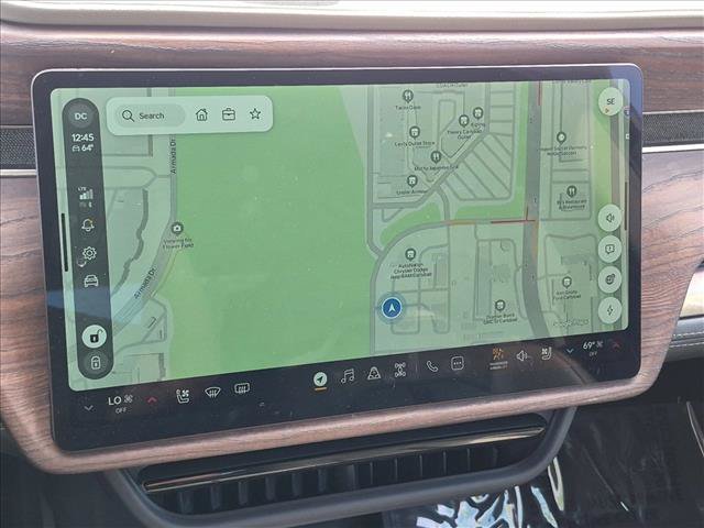 Used 2022 Rivian R1T Adventure AWD/4WD image 13
