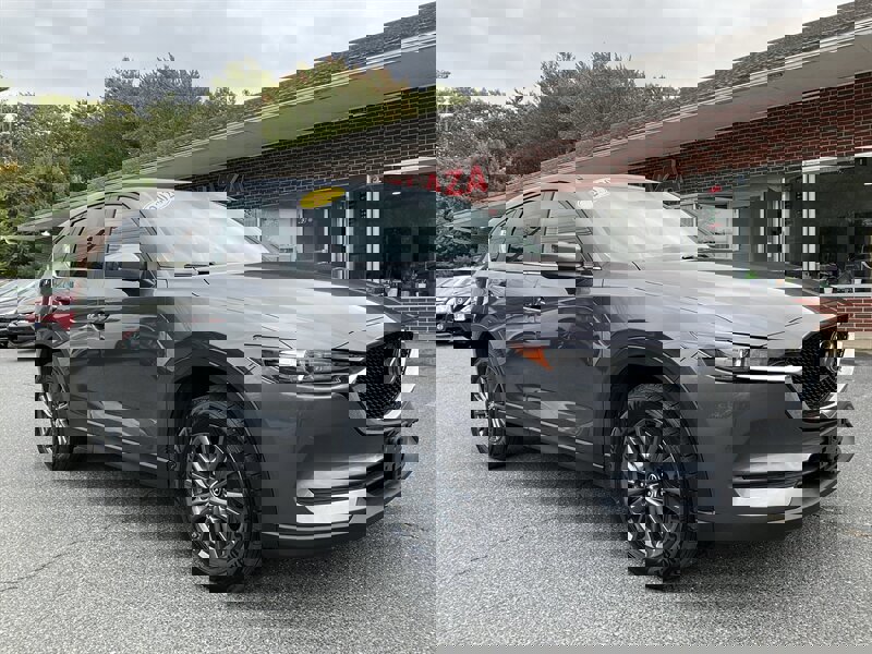 Used 2020 MAZDA CX-5 Touring image 3