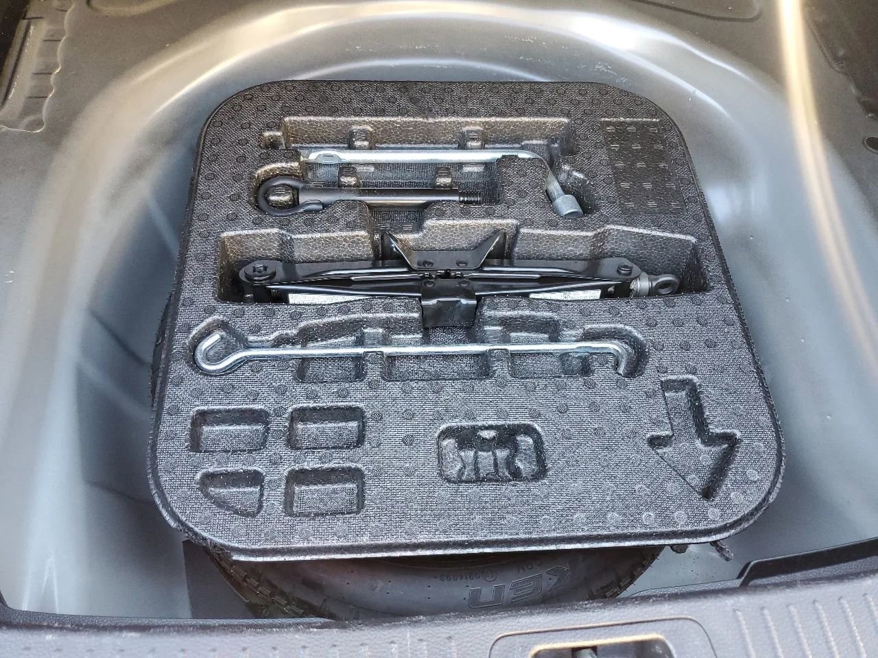 Used 2023 Toyota Corolla LE image 41