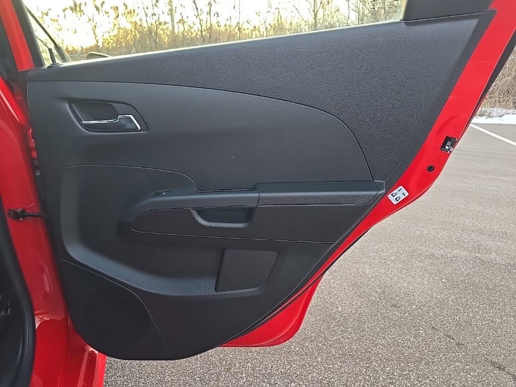 Used 2017 Chevrolet Sonic LT w/ Convenience Package image 30