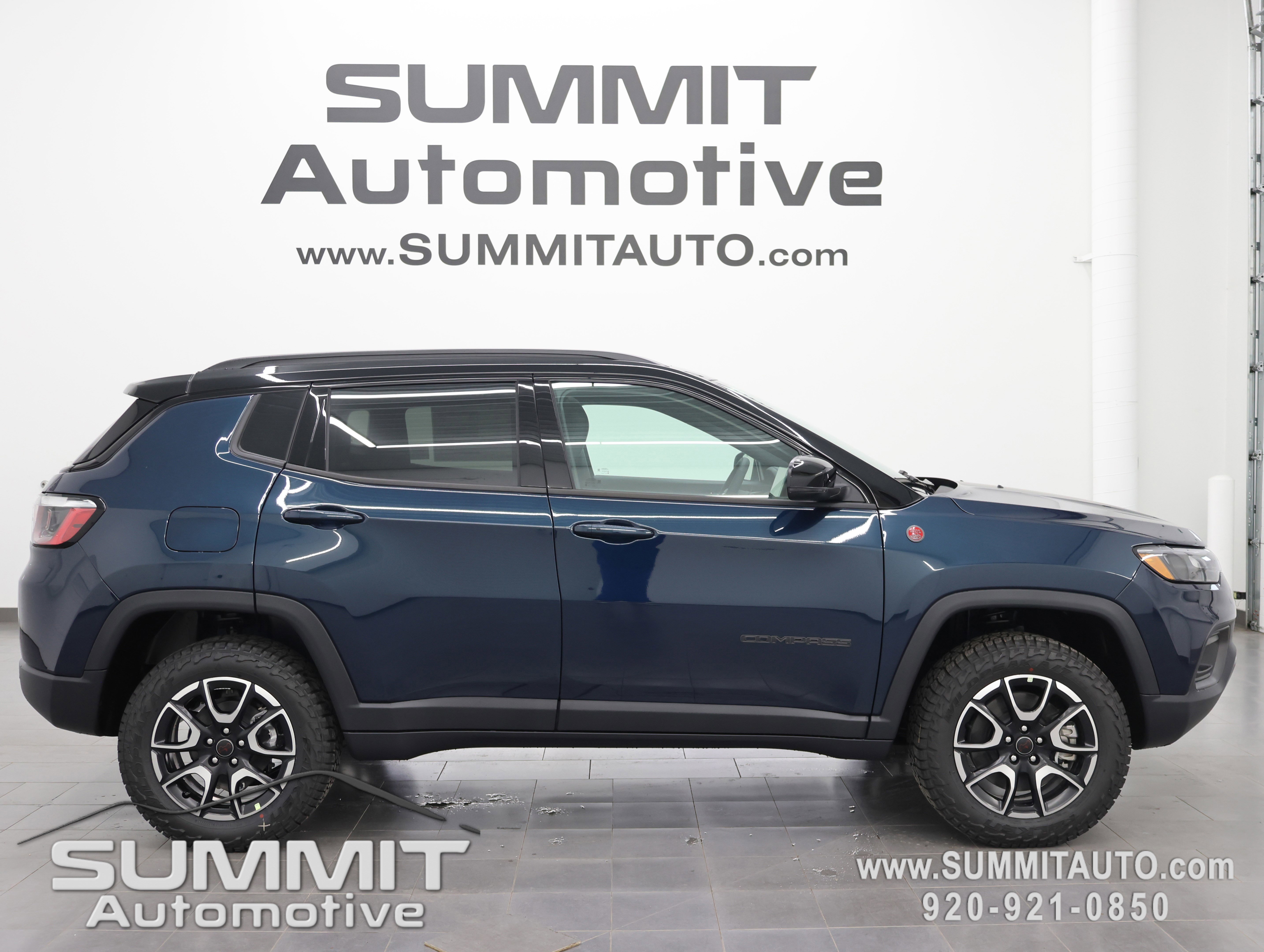 New 2026 Jeep Compass Trailhawk w/ Sun, Sound & Navigation Group image 1