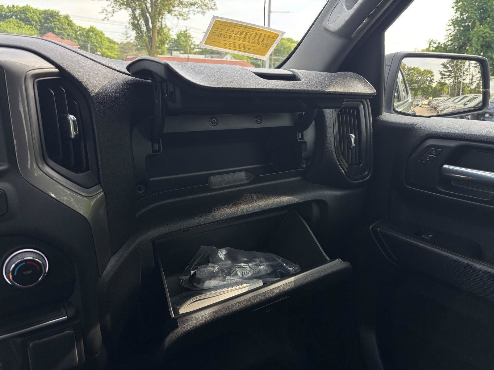 Certified 2022 Chevrolet Silverado 1500 Custom AWD/4WD image 19