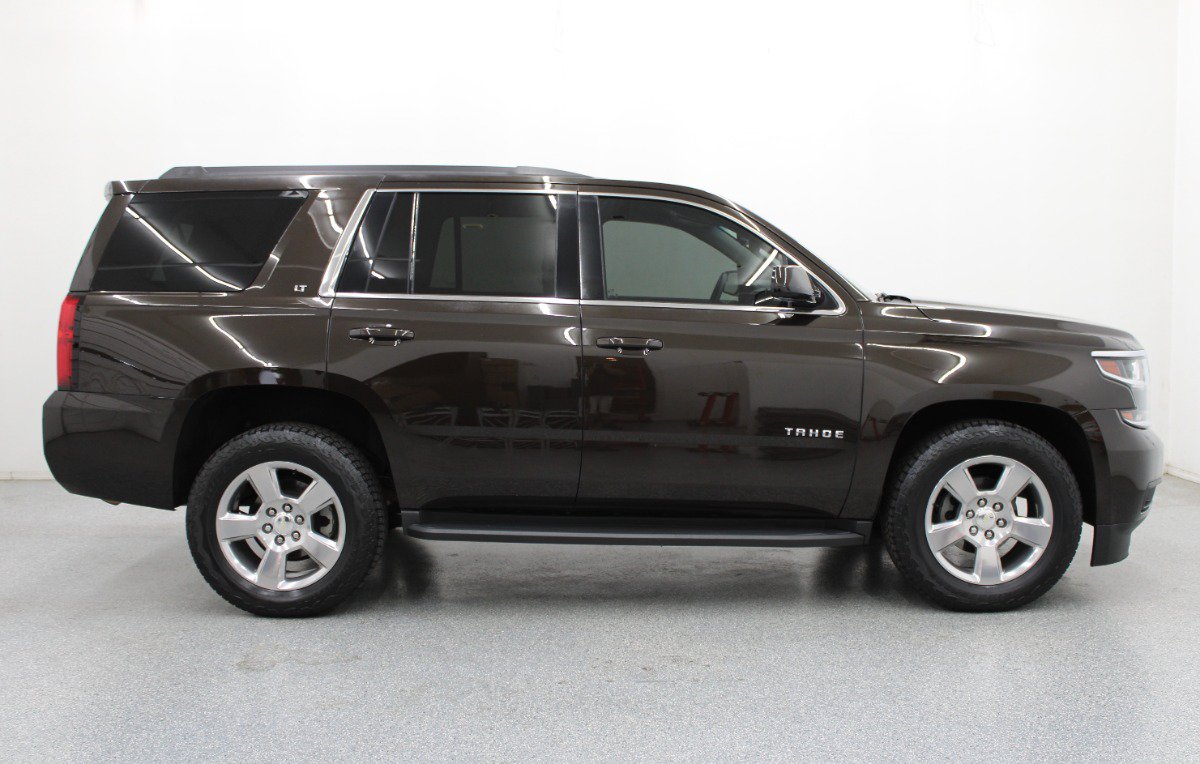 Used 2018 Chevrolet Tahoe LT RWD image 2