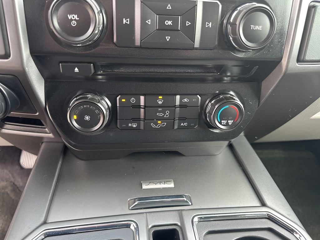 Used 2016 Ford F150 XLT w/ Equipment Group 301A Mid image 33