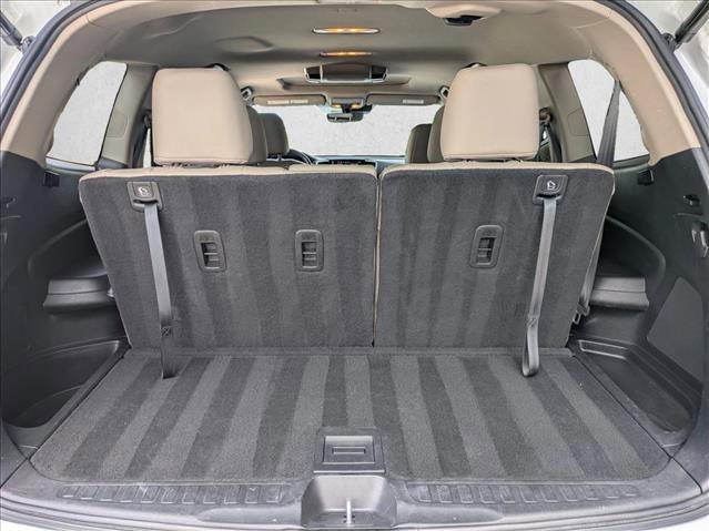 Used 2021 Honda Pilot Touring image 6