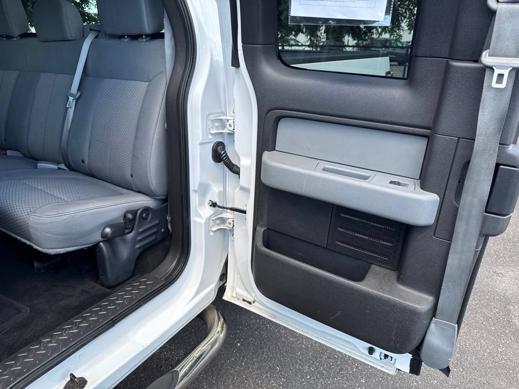 Used 2011 Ford F150 XLT AWD/4WD image 32