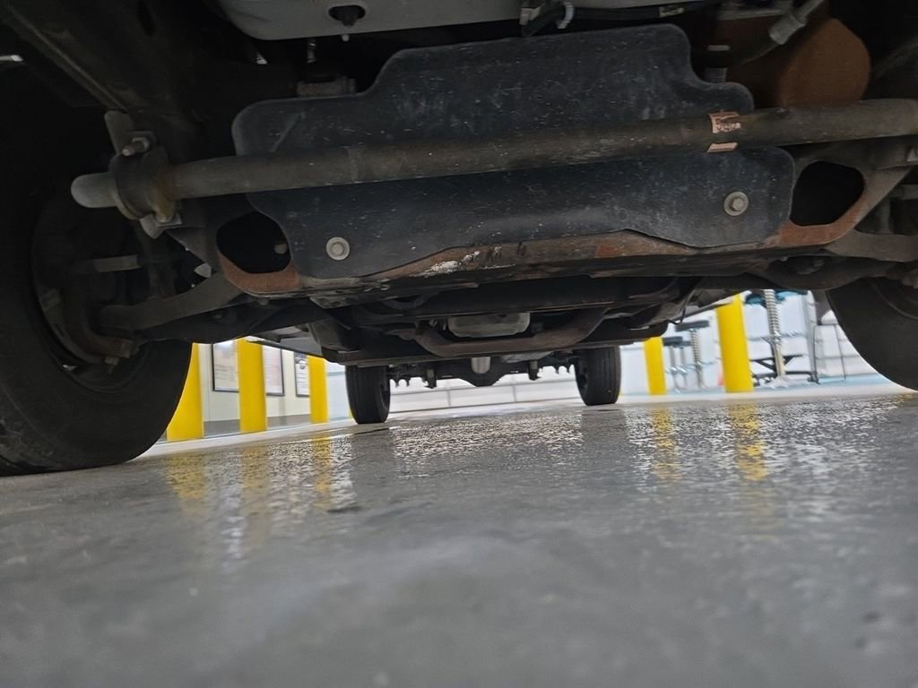 Used 2022 Chevrolet Express 3500 w/ Power Convenience Package image 19