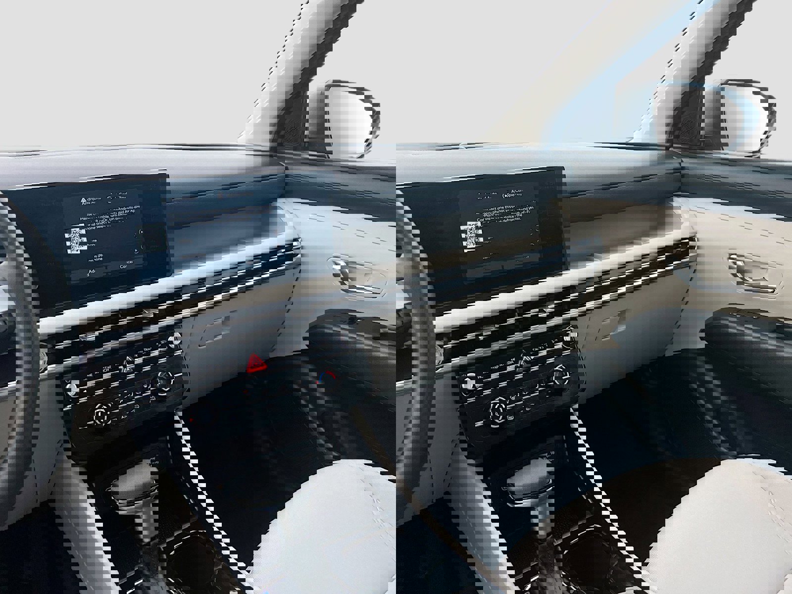 Used 2025 Hyundai Tucson SE image 24