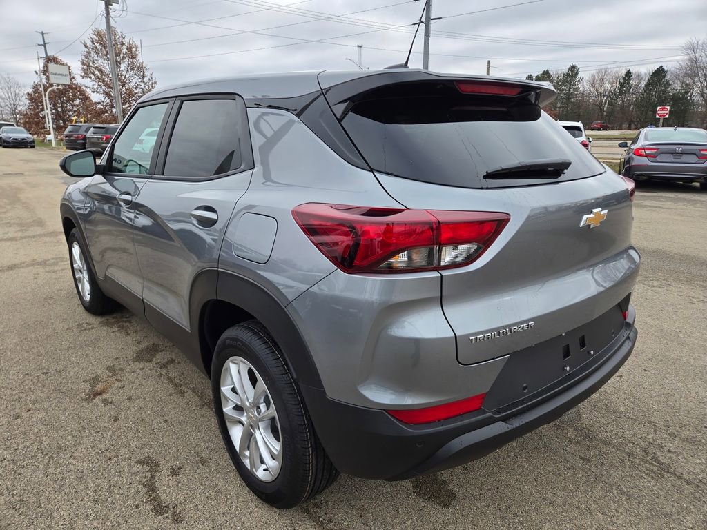 New 2026 Chevrolet TrailBlazer LS w/ LS Convenience Package FWD image 5