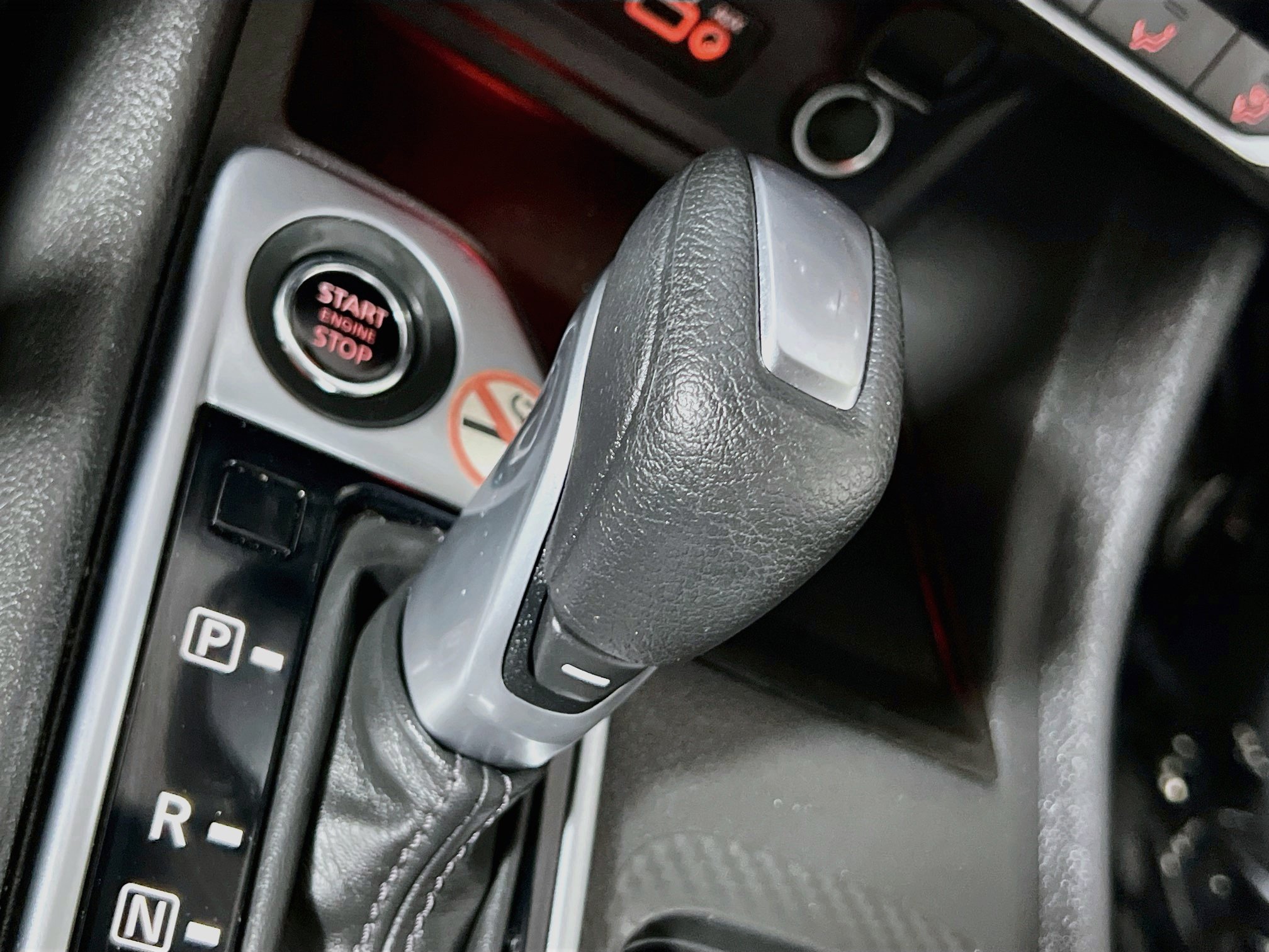 Used 2025 Nissan Sentra SV FWD image 24