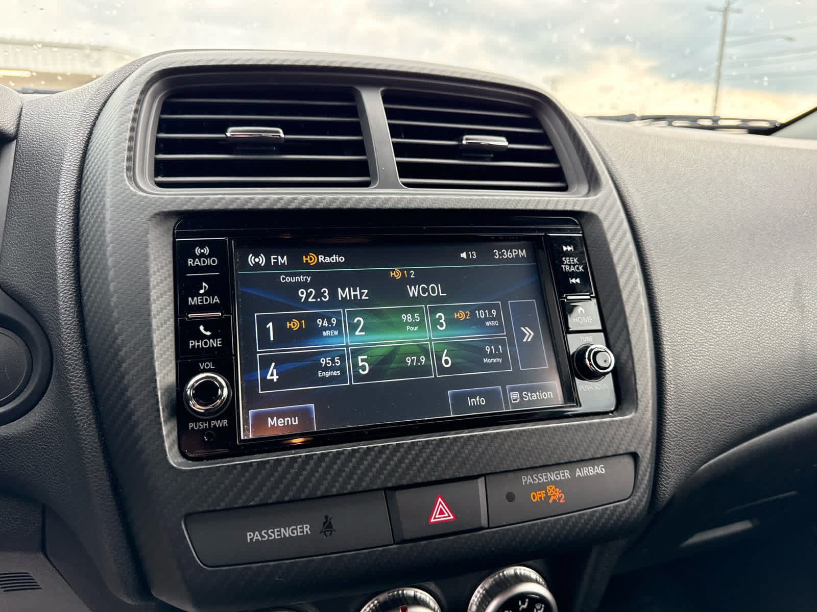 Used 2024 Mitsubishi Outlander Sport ES AWD/4WD image 15