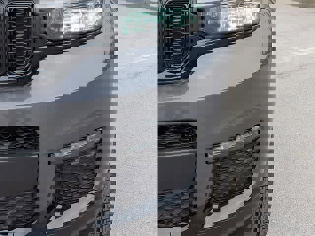 New 2025 Jeep Grand Cherokee L Limited w/ Luxury Tech Group II AWD/4WD image 11