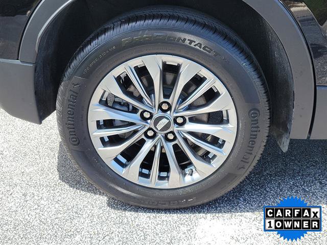 Certified 2025 Cadillac XT4 Premium Luxury FWD image 5