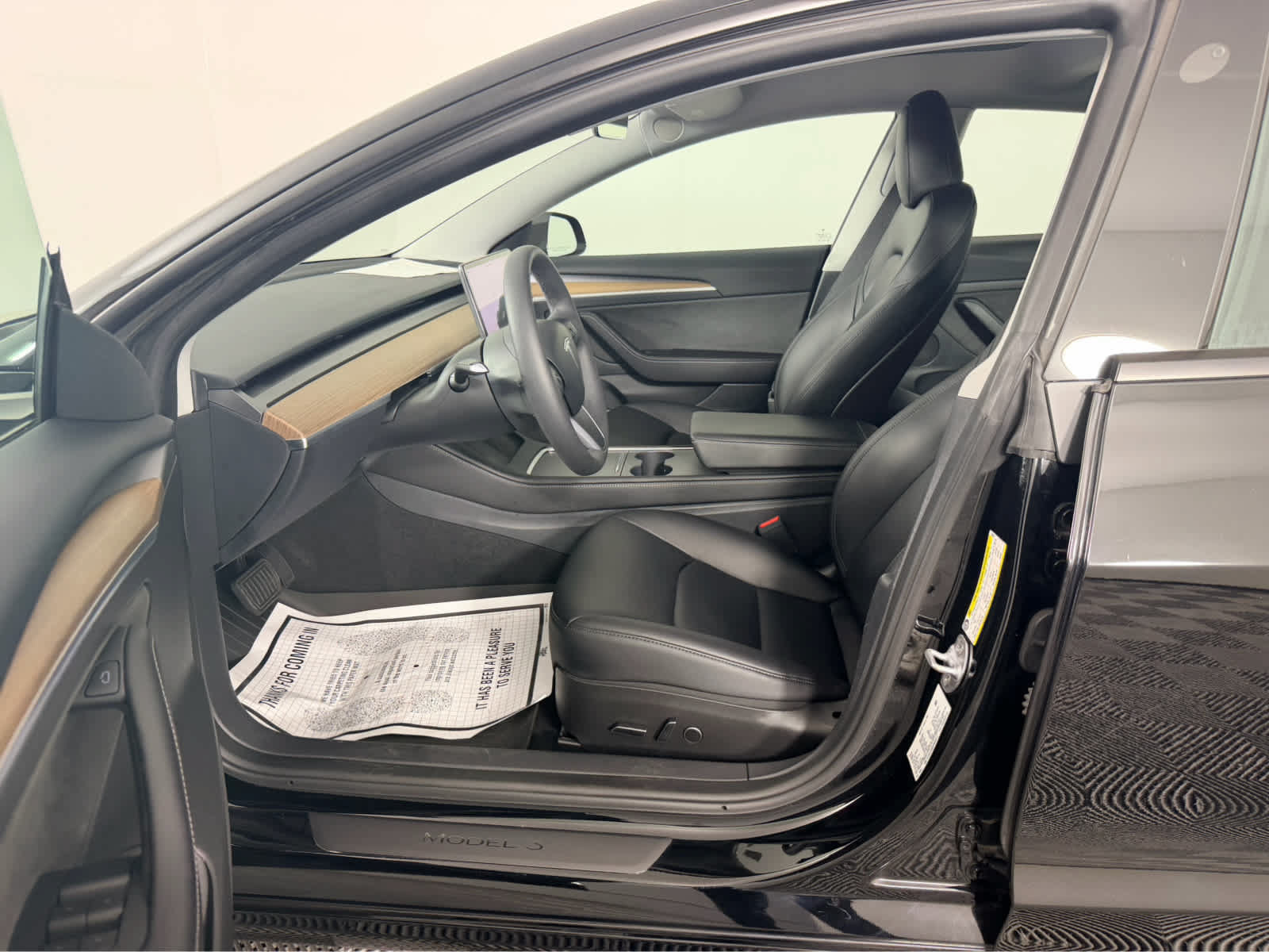 Used 2023 Tesla Model 3 Long Range AWD/4WD image 9